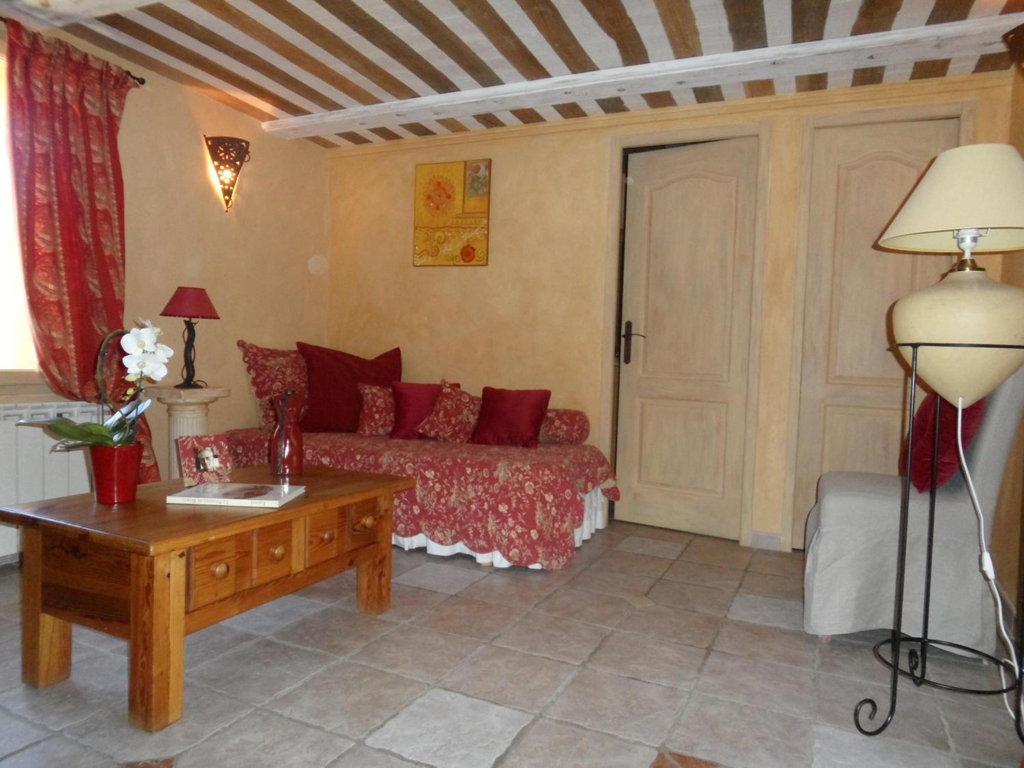Mas De Foncaudette Bed & Breakfast ลูร์มาแร็ง ห้อง รูปภาพ